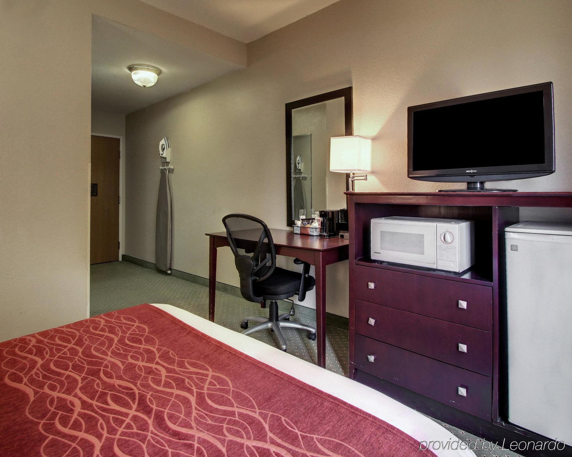 Columbia Inn & Suites Zewnętrze zdjęcie
